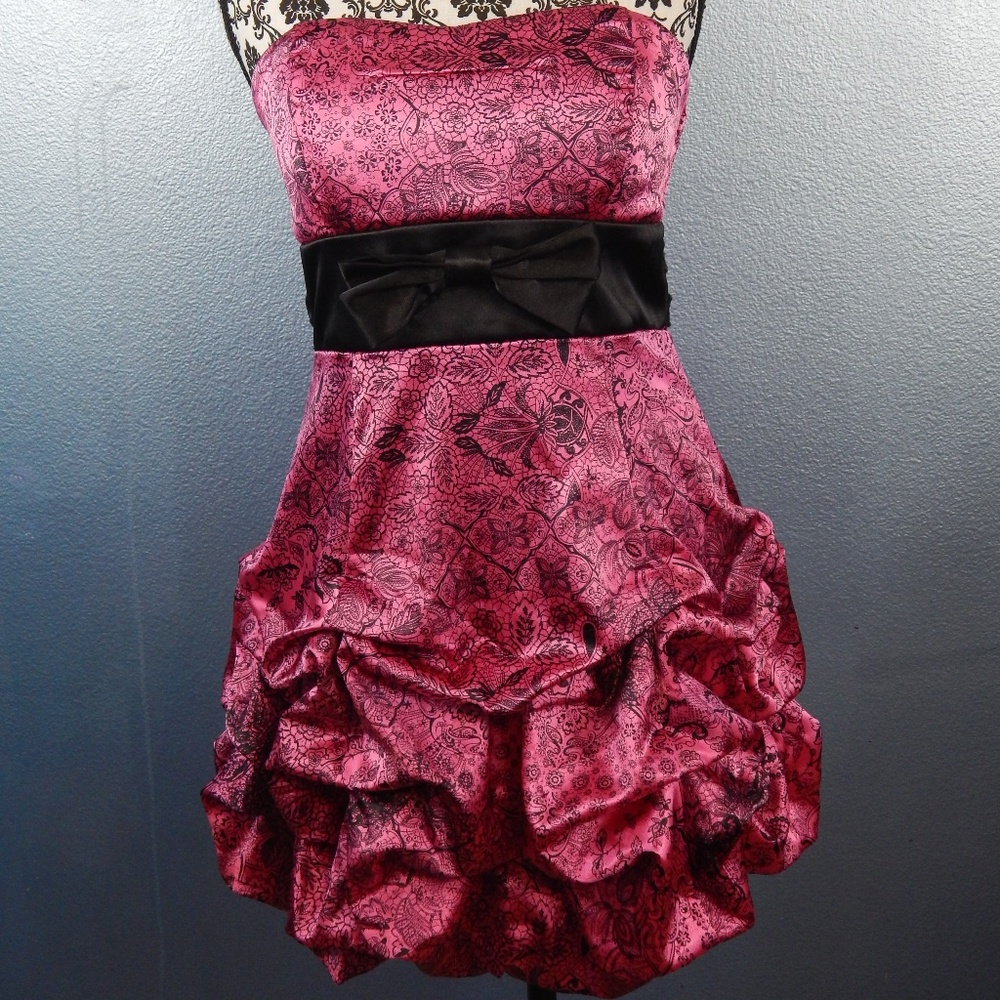 Ruby Rox  pink & black ribbon scrunchy tube dress